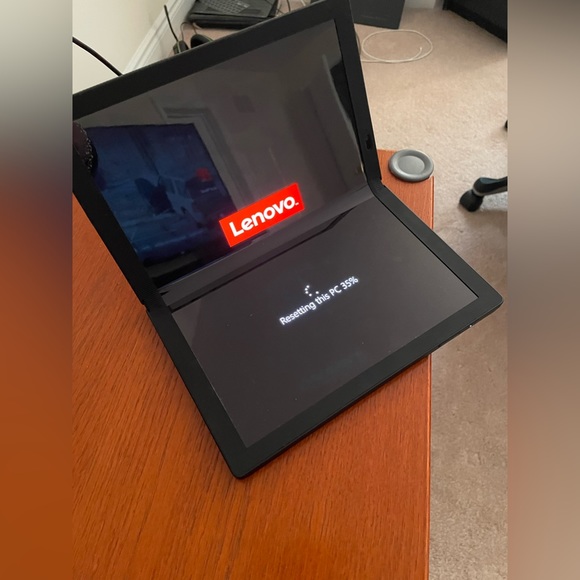 Lenovo X1 Fold - Picture 1 of 3
